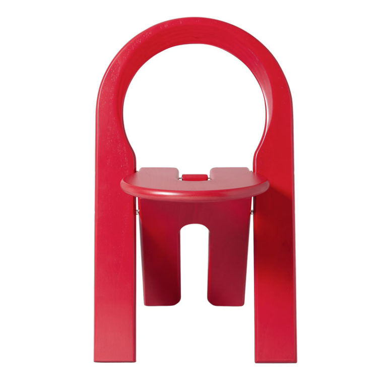 Chaise TS coloris rouge, vue de face dépliée, création Roger Tallon Sentou Edition
