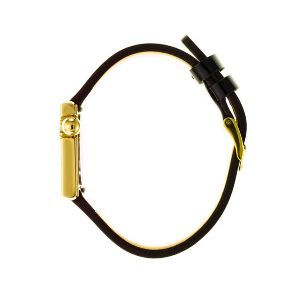 Montre Mach 2000 Mini square dorée avec bracelet en cuir noir créée par Roger Tallon