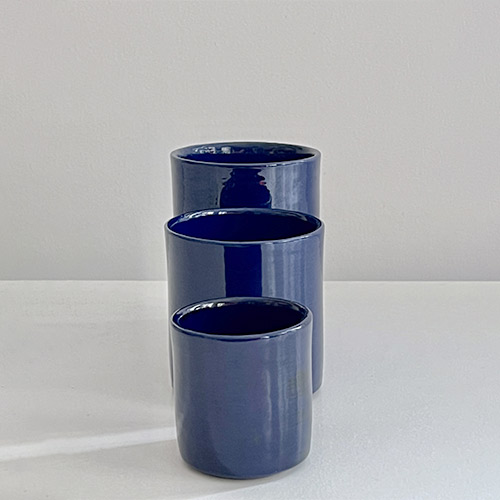 Tasses bleu cobalt 3 tailles, collection de vaisselle en céramique Terra par Sentou