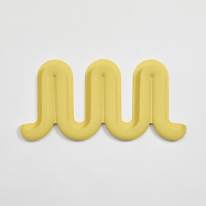 Porte-manteaux Swell, design Anna Dawson